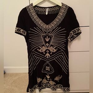 Embroidered momo-type shift dress | Classic Grandmillenial Style | Size S